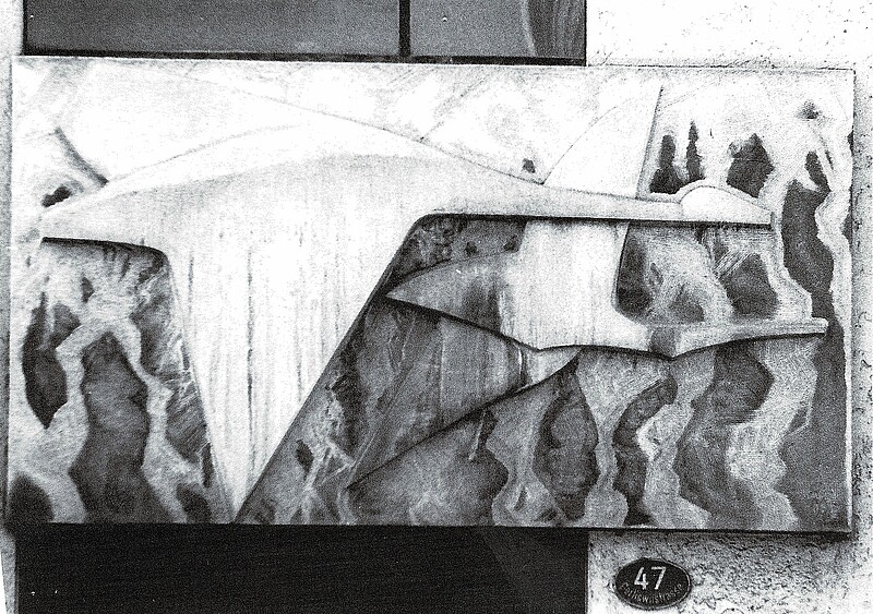 Skulptur Fliegende Schwäne Wandbild Gersagstrasse Emmenbrücke (1957) von Bildhauer Max Weiss, Bild 2 von 2