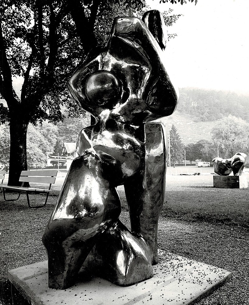 Skulptur Bellissima (1968) von Bildhauer Max Weiss, Bild 8 von 13