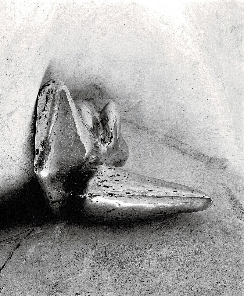 Skulptur Sphynx (1977) von Bildhauer Max Weiss, Bild 4 von 5