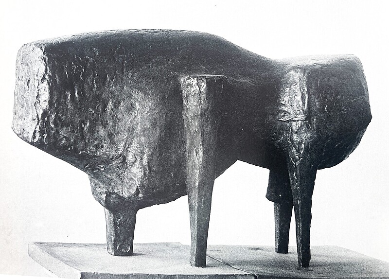 Skulptur Stier (1963) von Bildhauer Max Weiss, Bild 1 von 6