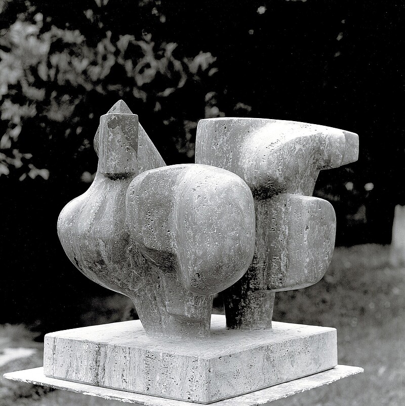 Skulptur Feuerpferde Travertino rosso (1993) von Bildhauer Max Weiss, Bild 2 von 2