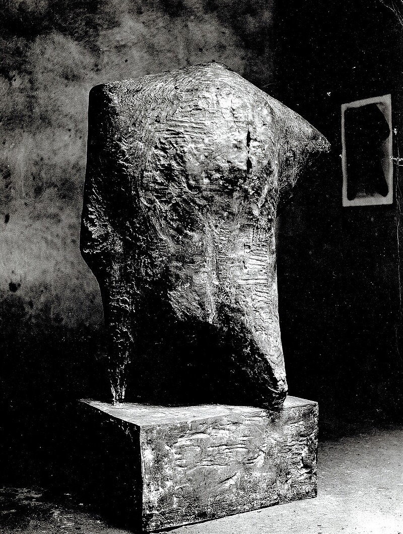 Skulptur Torso (1962) von Bildhauer Max Weiss, Bild 4 von 6