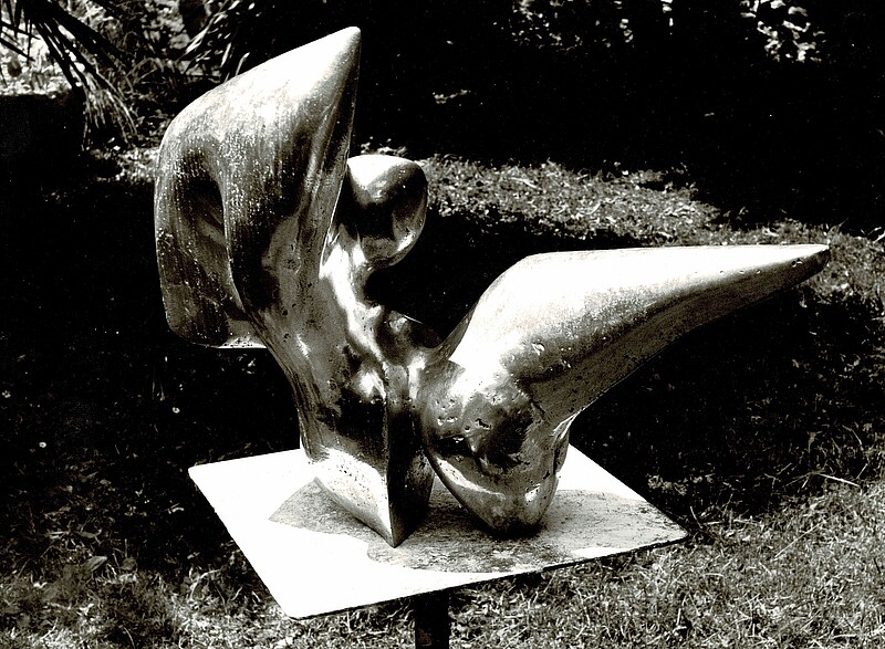 Skulptur Leda die Schwanengöttin (1970) von Bildhauer Max Weiss, Bild 6 von 8