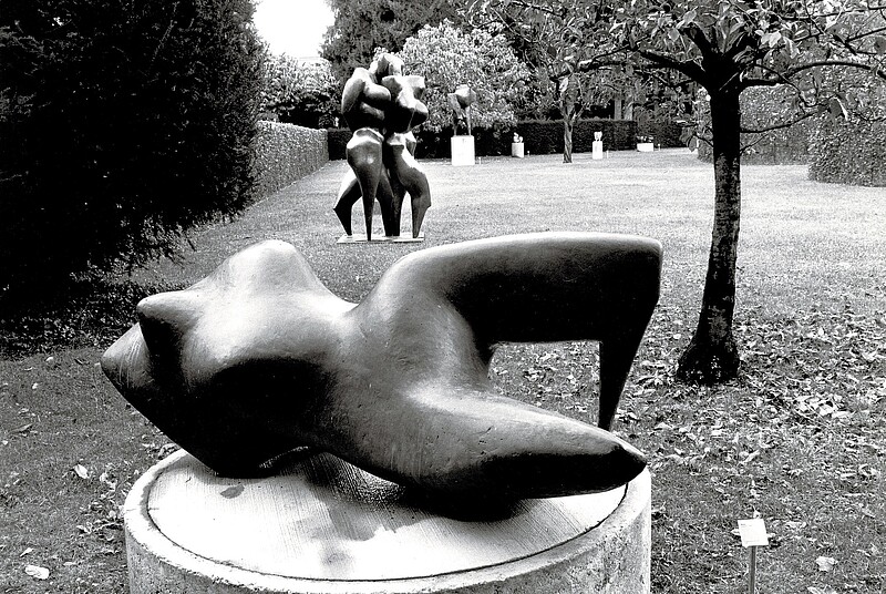 Skulptur Kyra (1961) von Bildhauer Max Weiss, Bild 11 von 15