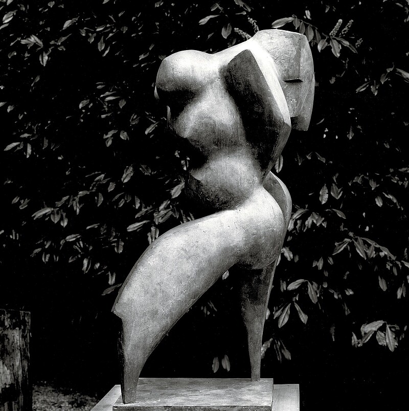 Skulptur Salome (1982) von Bildhauer Max Weiss, Bild 3 von 6