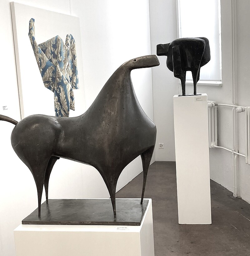 Skulptur Stier Anlikerstiftung (1958) von Bildhauer Max Weiss, Bild 3 von 3