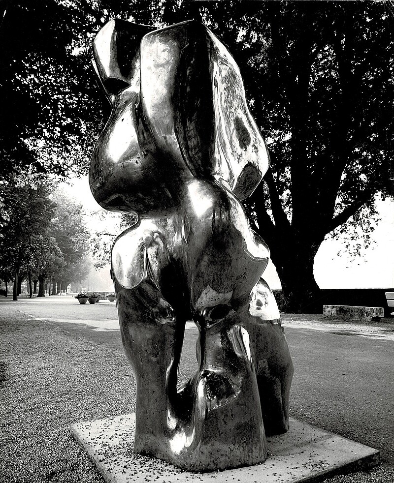 Skulptur Bellissima (1968) von Bildhauer Max Weiss, Bild 9 von 13