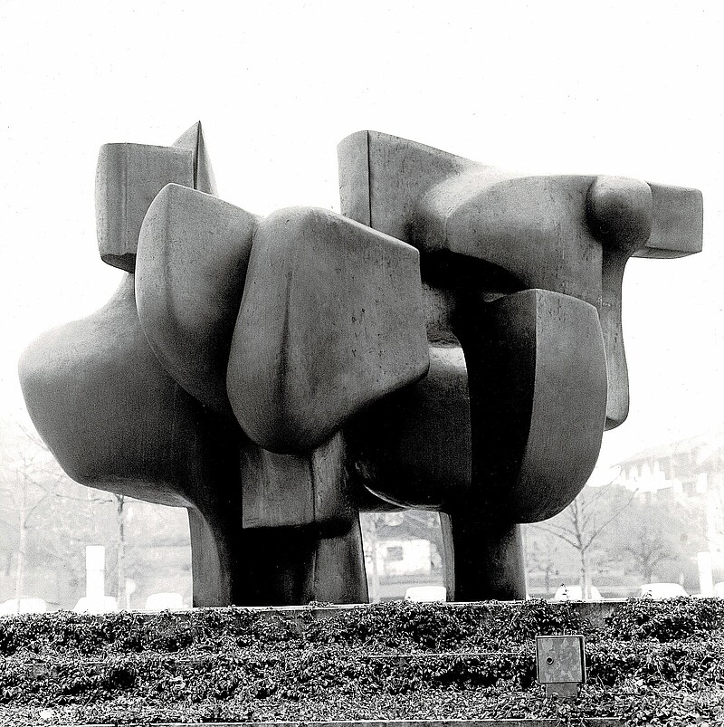 Skulptur Feuerpferde Gersag (1973) von Bildhauer Max Weiss, Bild 1 von 13