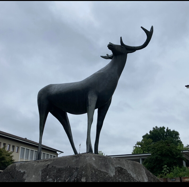 Skulptur Hirsch Gersag (1953) von Bildhauer Max Weiss, Bild 4 von 8