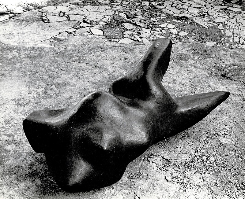 Skulptur Kyra (1961) von Bildhauer Max Weiss, Bild 12 von 15