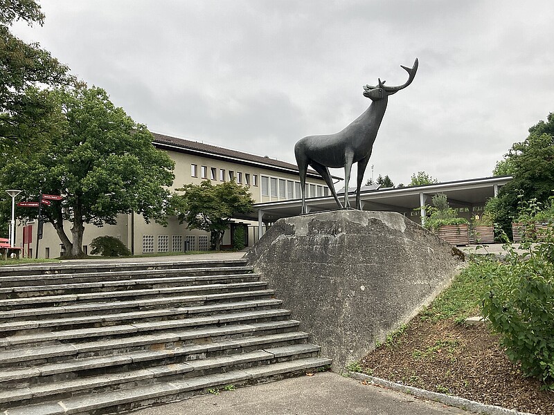 Skulptur Hirsch Gersag (1953) von Bildhauer Max Weiss, Bild 7 von 8