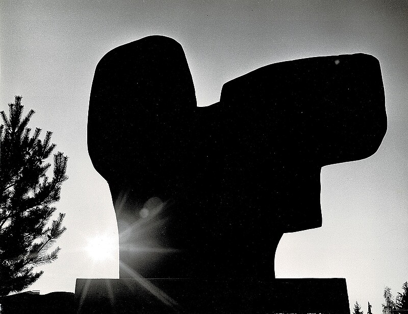 Skulptur Tierblume 196 cm (1968) von Bildhauer Max Weiss, Bild 2 von 14