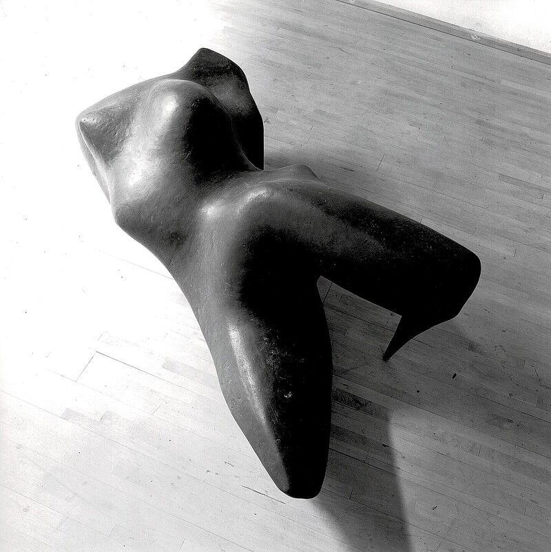 Skulptur Kyra (1961) von Bildhauer Max Weiss, Bild 8 von 15