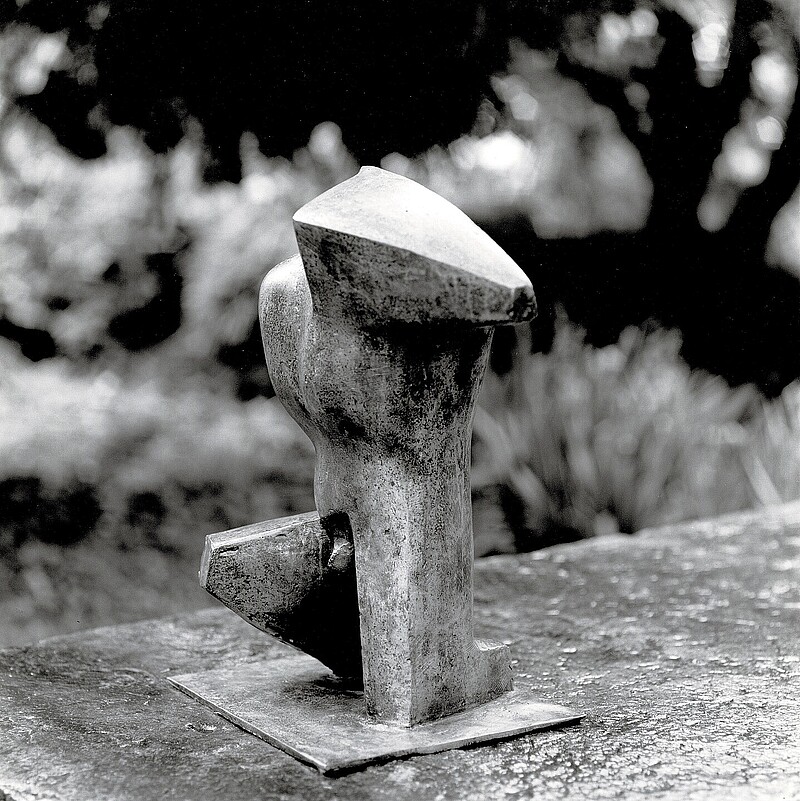 Skulptur Prometheus klein (1981) von Bildhauer Max Weiss, Bild 2 von 3