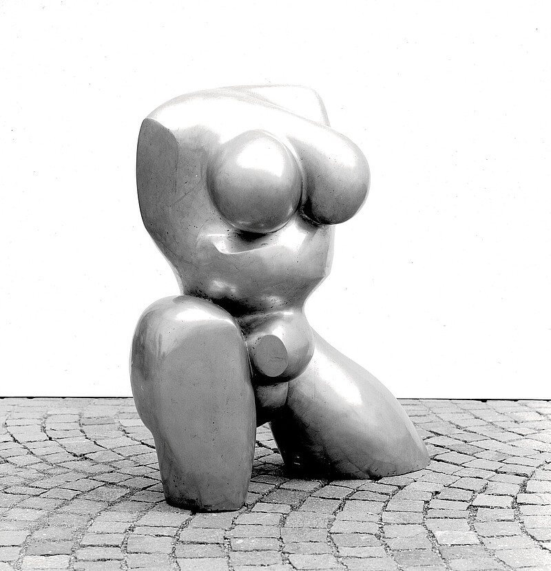 Skulptur Argentano (1971) von Bildhauer Max Weiss, Bild 2 von 5