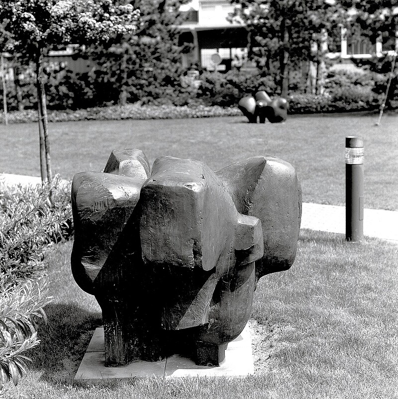 Skulptur Tierblume 196 cm (1968) von Bildhauer Max Weiss, Bild 4 von 14