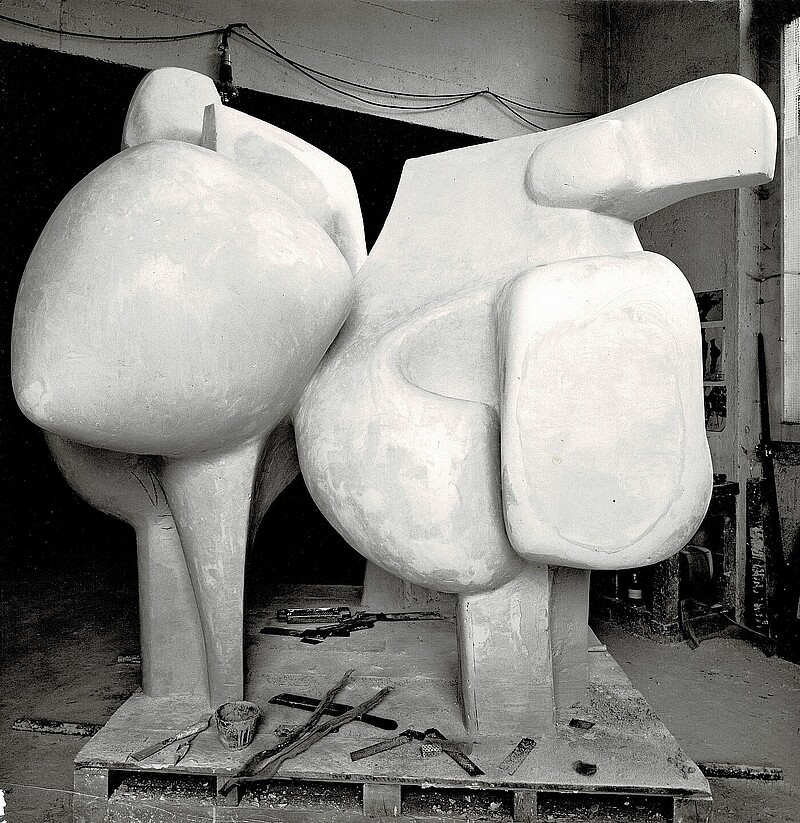 Skulptur Wolkenpferd (1970) von Bildhauer Max Weiss, Bild 6 von 9
