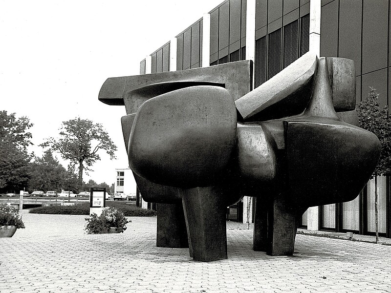 Skulptur Feuerpferde Gersag (1973) von Bildhauer Max Weiss, Bild 7 von 13